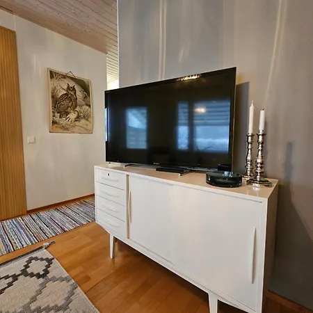 Kotoisa Rivitalokaksio Lammilla & Easy Check In *